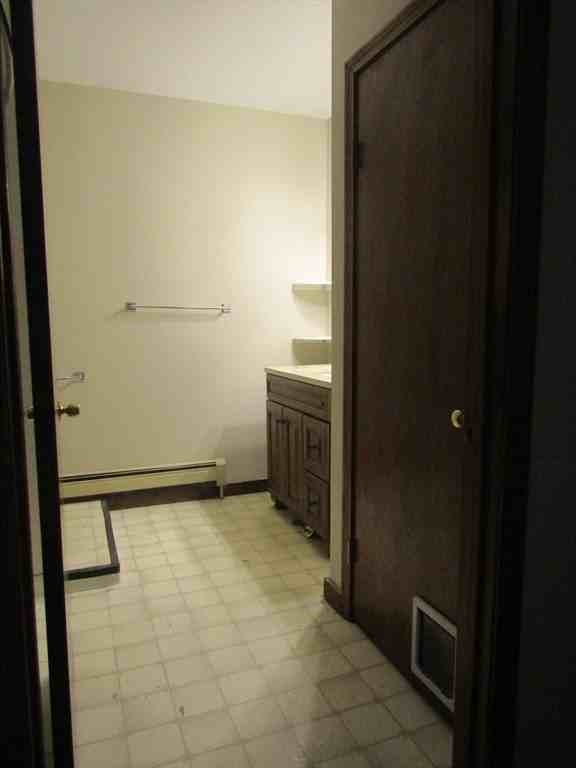 23 Maple St Unit B #B - Photo 3 of 8