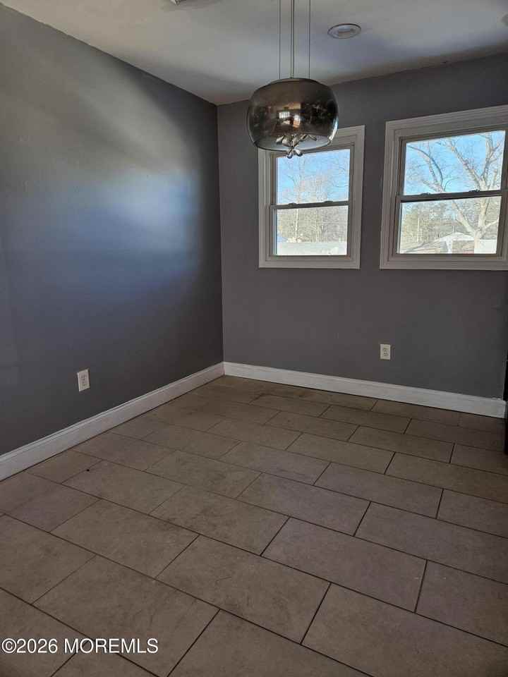 118 Walnut Dr - Photo 7 of 34