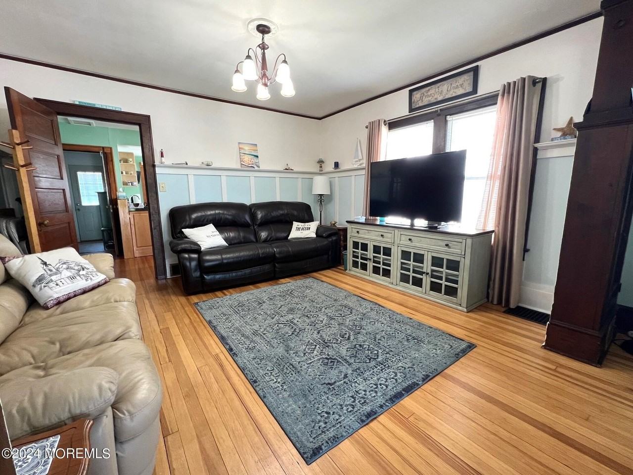 329 Washington Ave - Photo 6 of 20