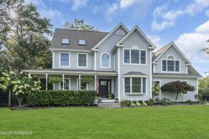 featured image of 909 Bonita Ln