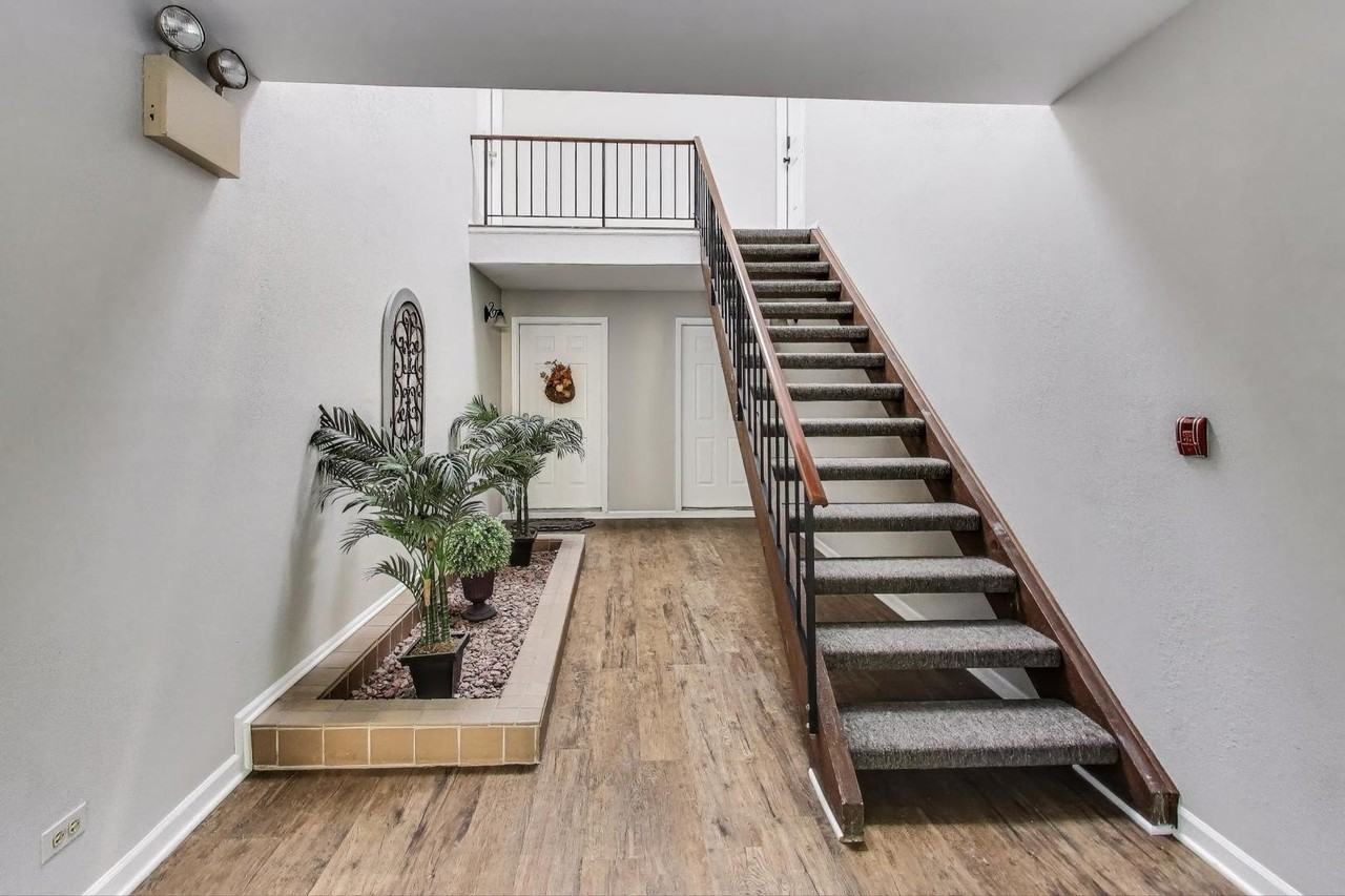 534 River Front Cir Unit 604 #604 - Photo 3 of 34