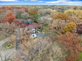 featured image of 15160 W Oak Spring Rd