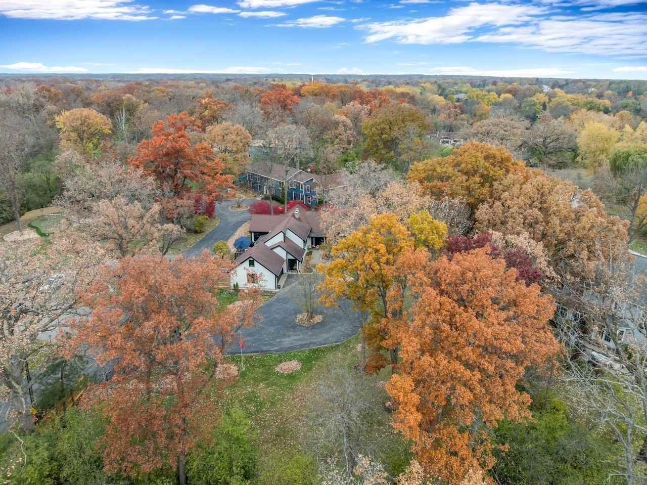 15160 W Oak Spring Rd - Photo 2 of 50