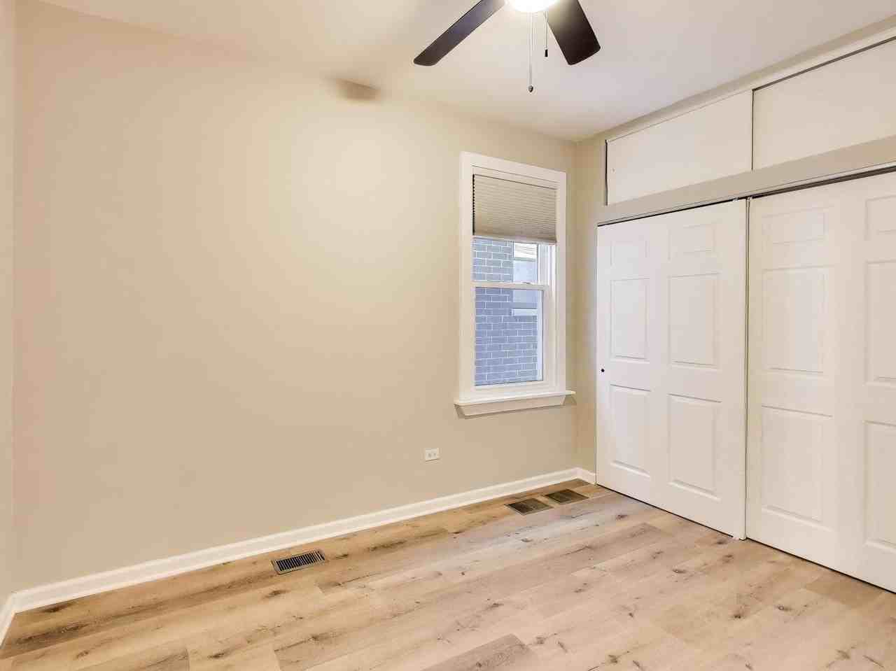 4213 W Roscoe St Unit 1 #1 - Photo 7 of 15