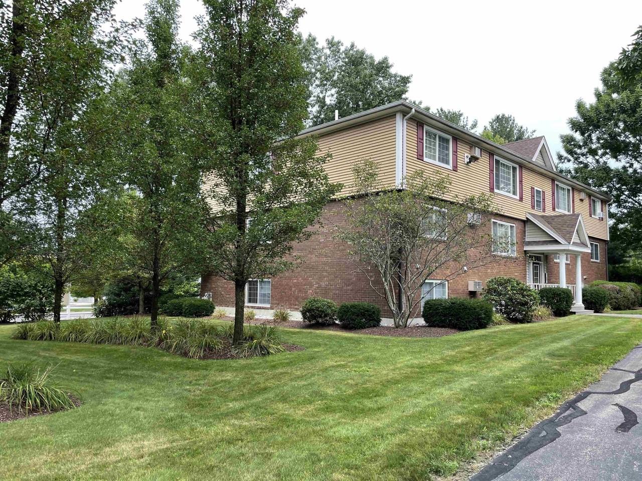 3961 Brown Ave #64 - Photo 6 of 37