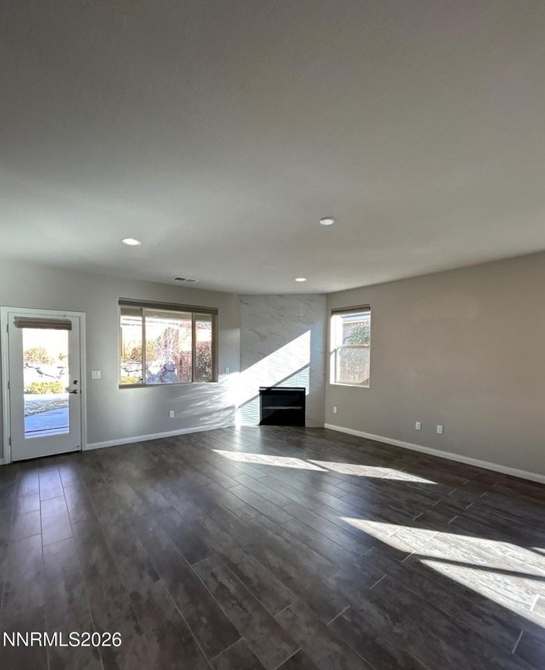 774 Sweet Briar Ln - Photo 6 of 30