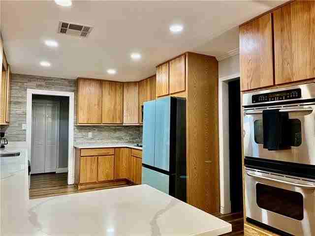 405 Georgetown Dr - Photo 4 of 15