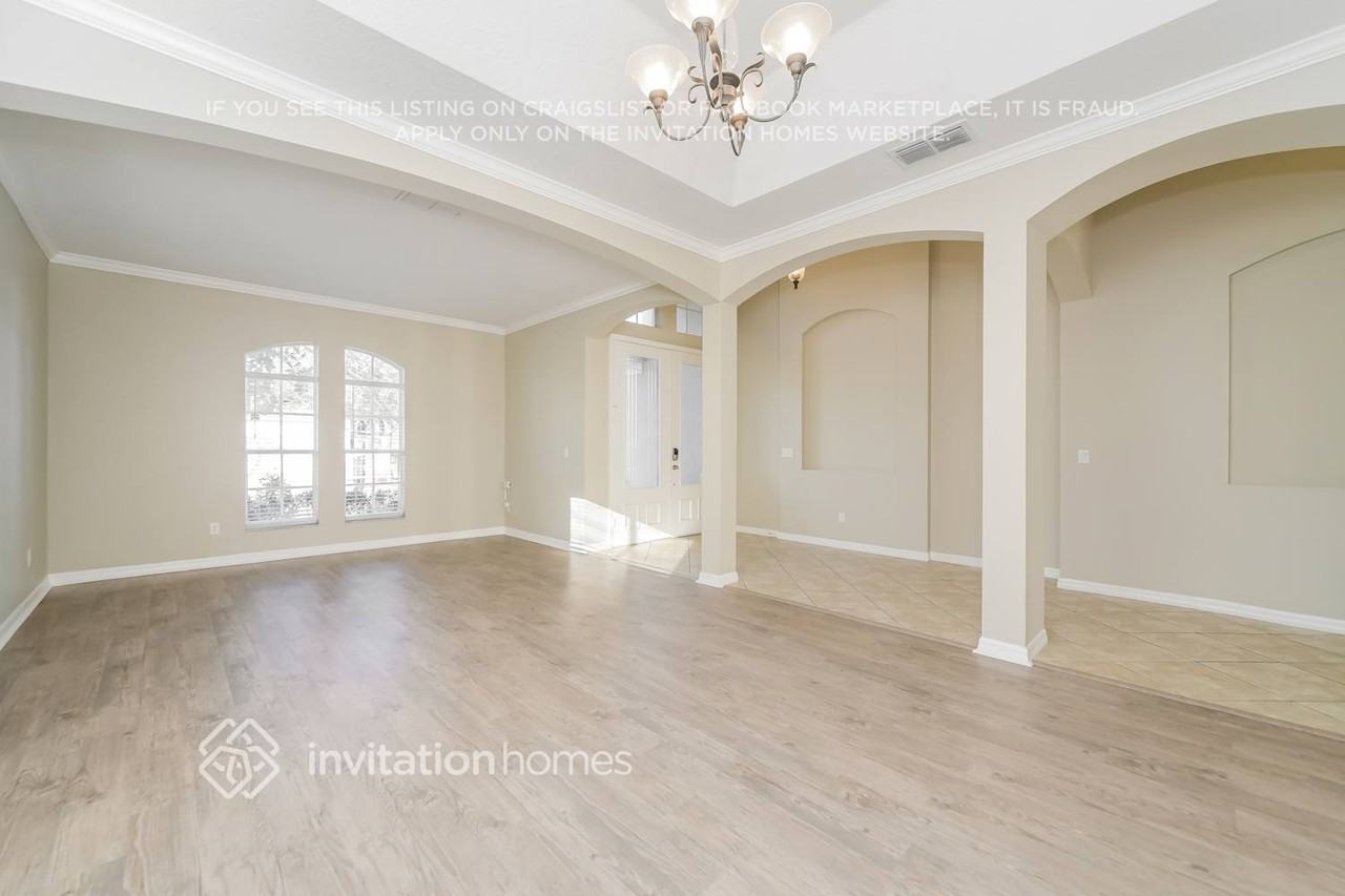 11530 Vicolo Loop - Photo 5 of 18