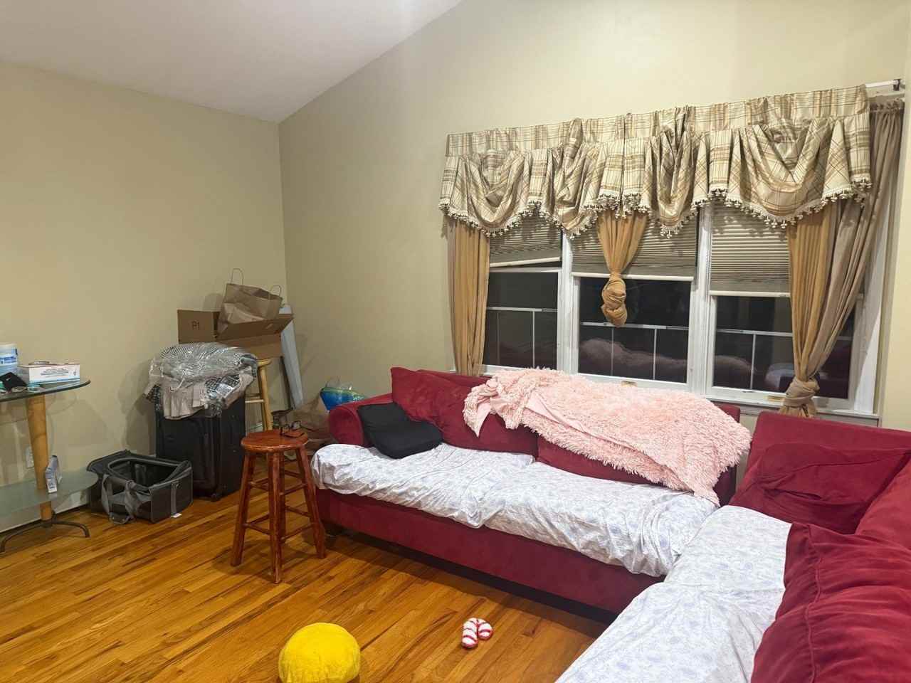 1336 K St #2 - Photo 5 of 17