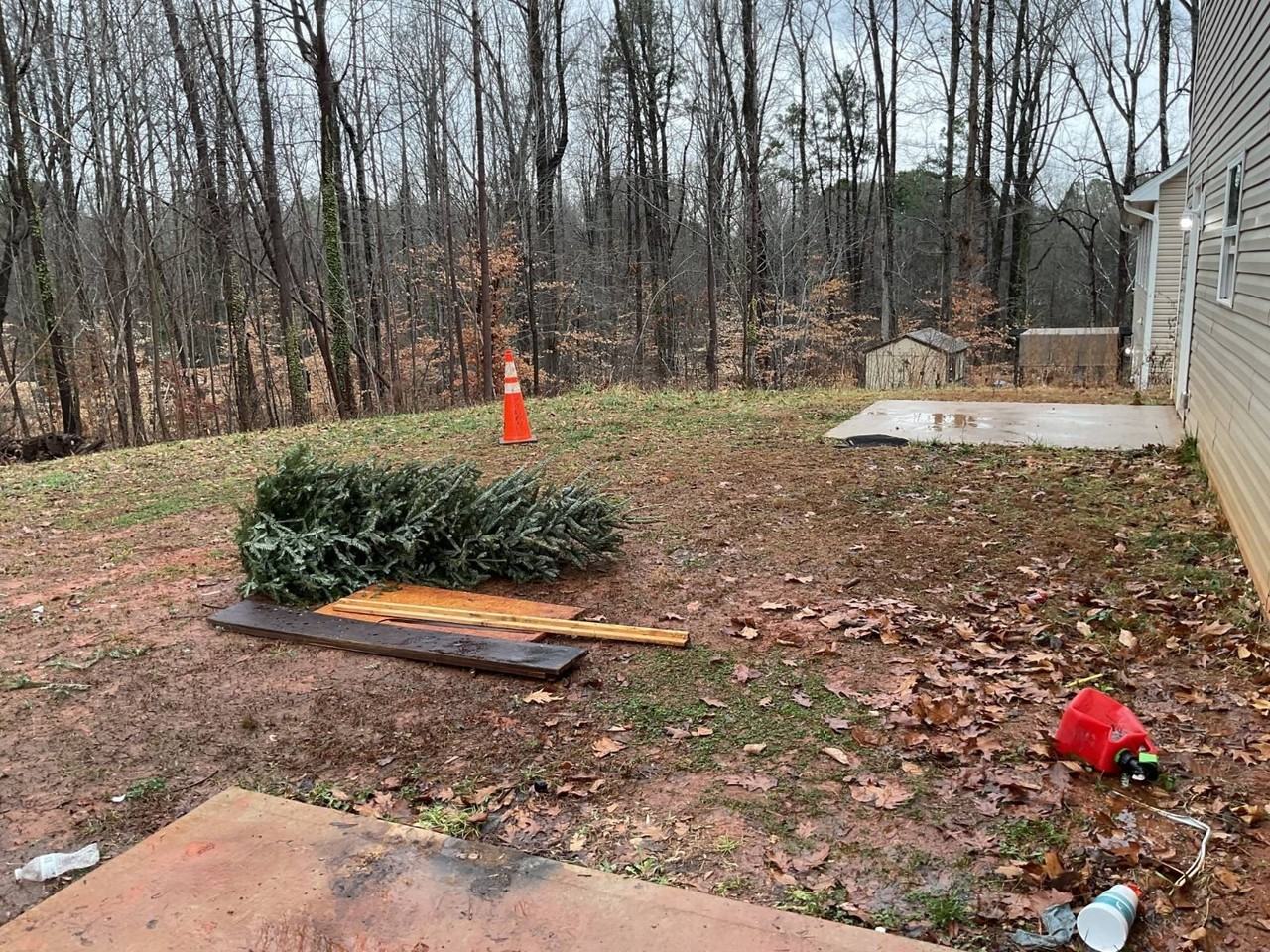 151 Harrington Ave - Photo 5 of 39