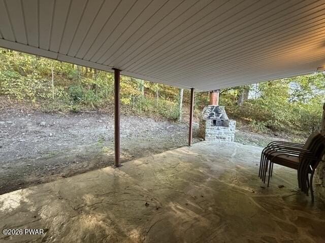 853 Spring Hill Rd - Photo 6 of 32