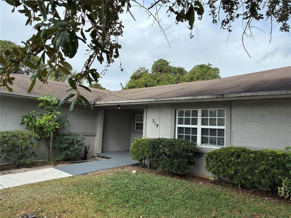 319 Nw 7th St - Photo 2 of 27