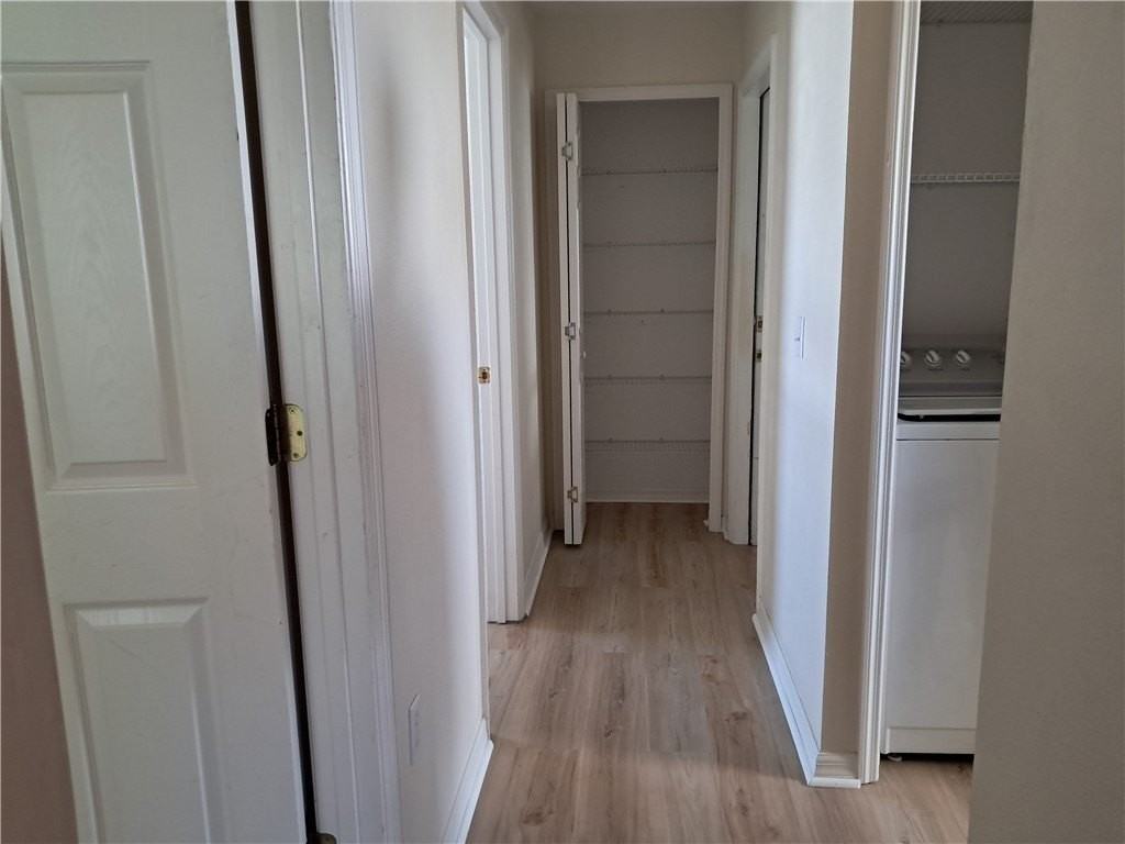 426 Easy St - Photo 5 of 10