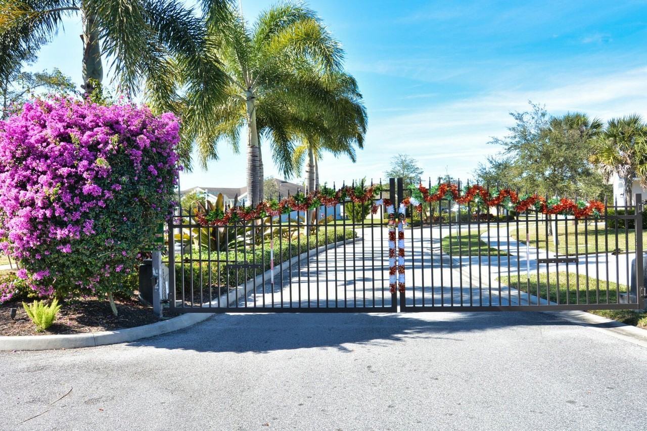 3524 Carriage Pointe Cir - Photo 4 of 50