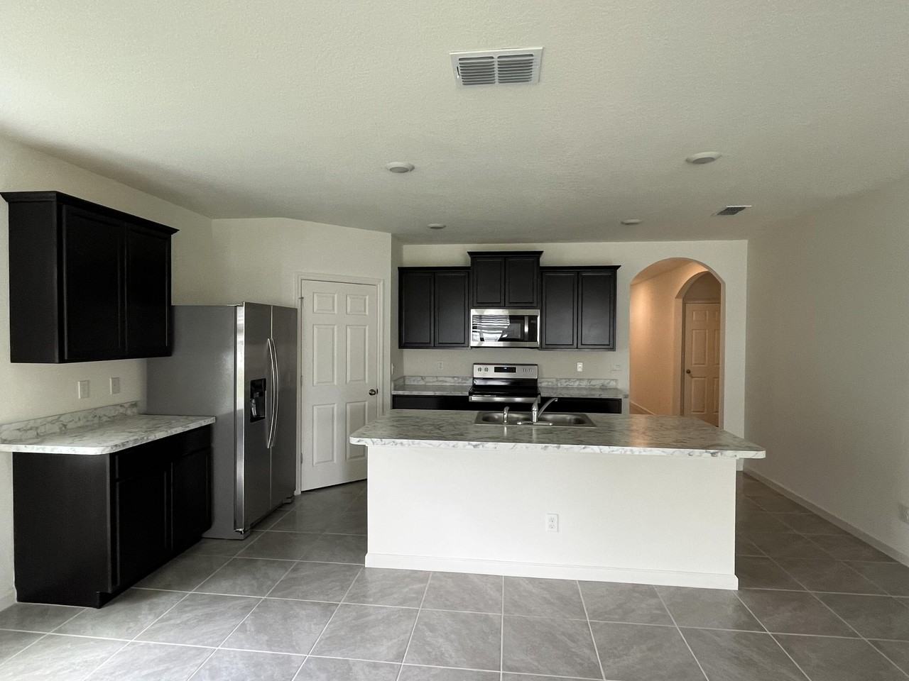 413 Sw Lakota Ave - Photo 7 of 20