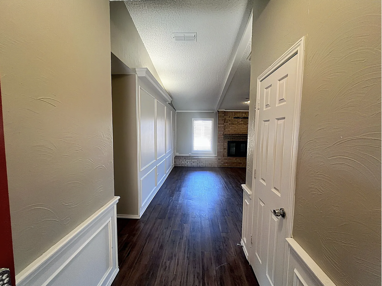 5718 88th St #1 - Photo 7 of 19