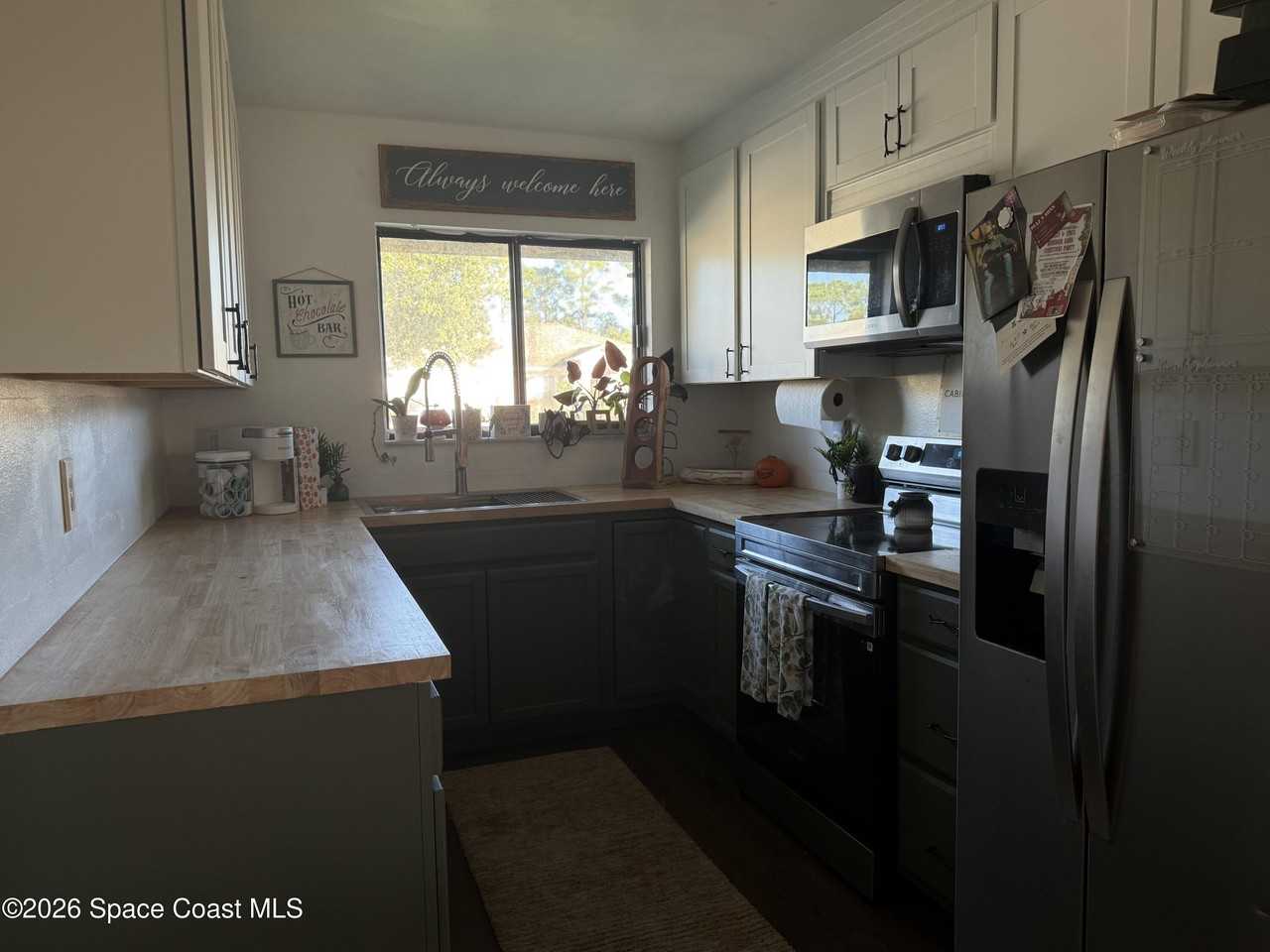 486 Evergreen St Ne - Photo 2 of 2