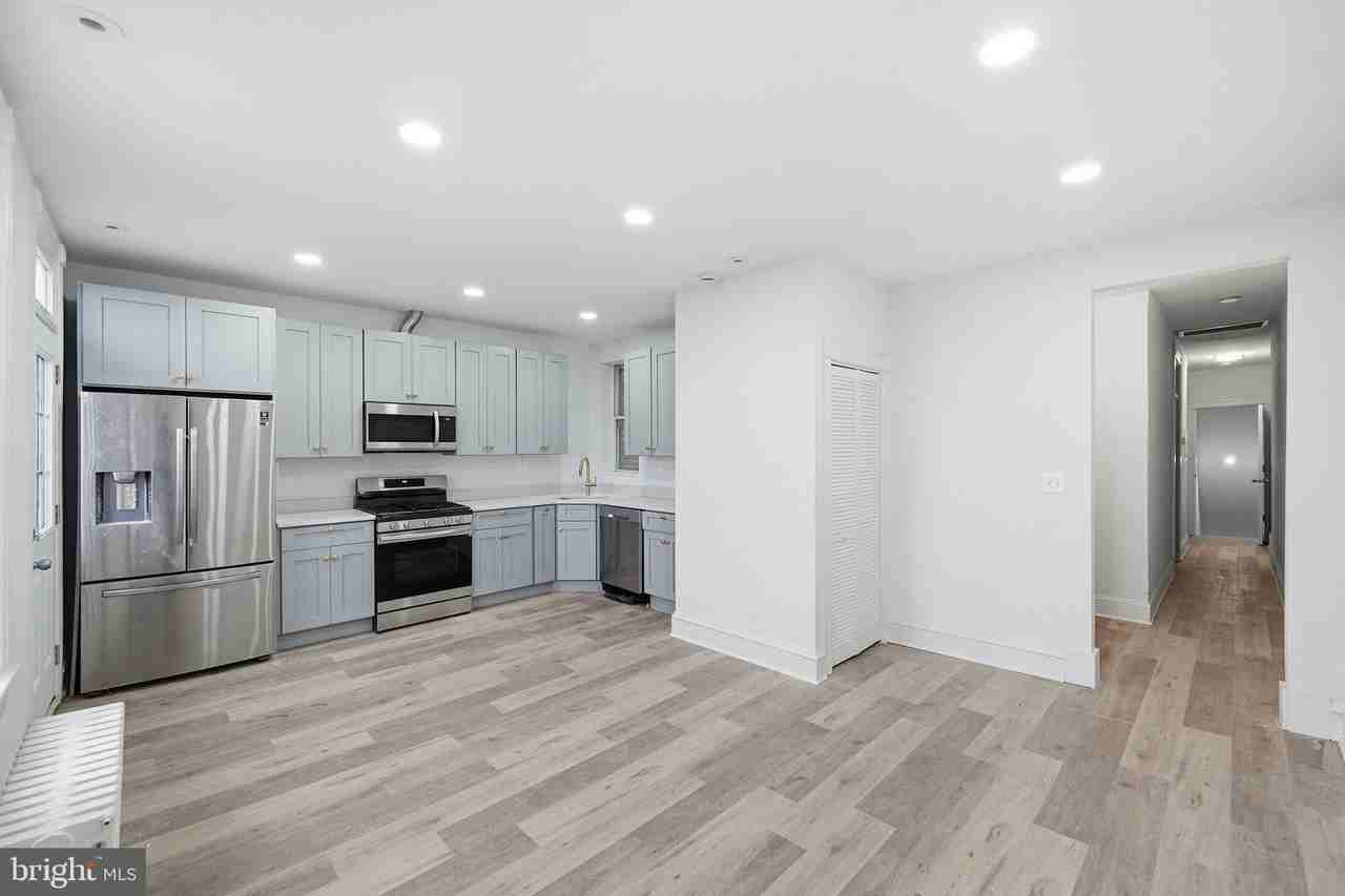 2032 N Capitol St Nw Unit 2 #2 - Photo 4 of 19