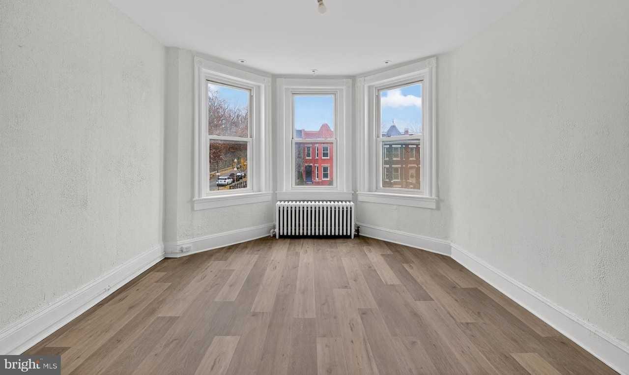 2032 N Capitol St Nw Unit 2 #2 - Photo 5 of 19