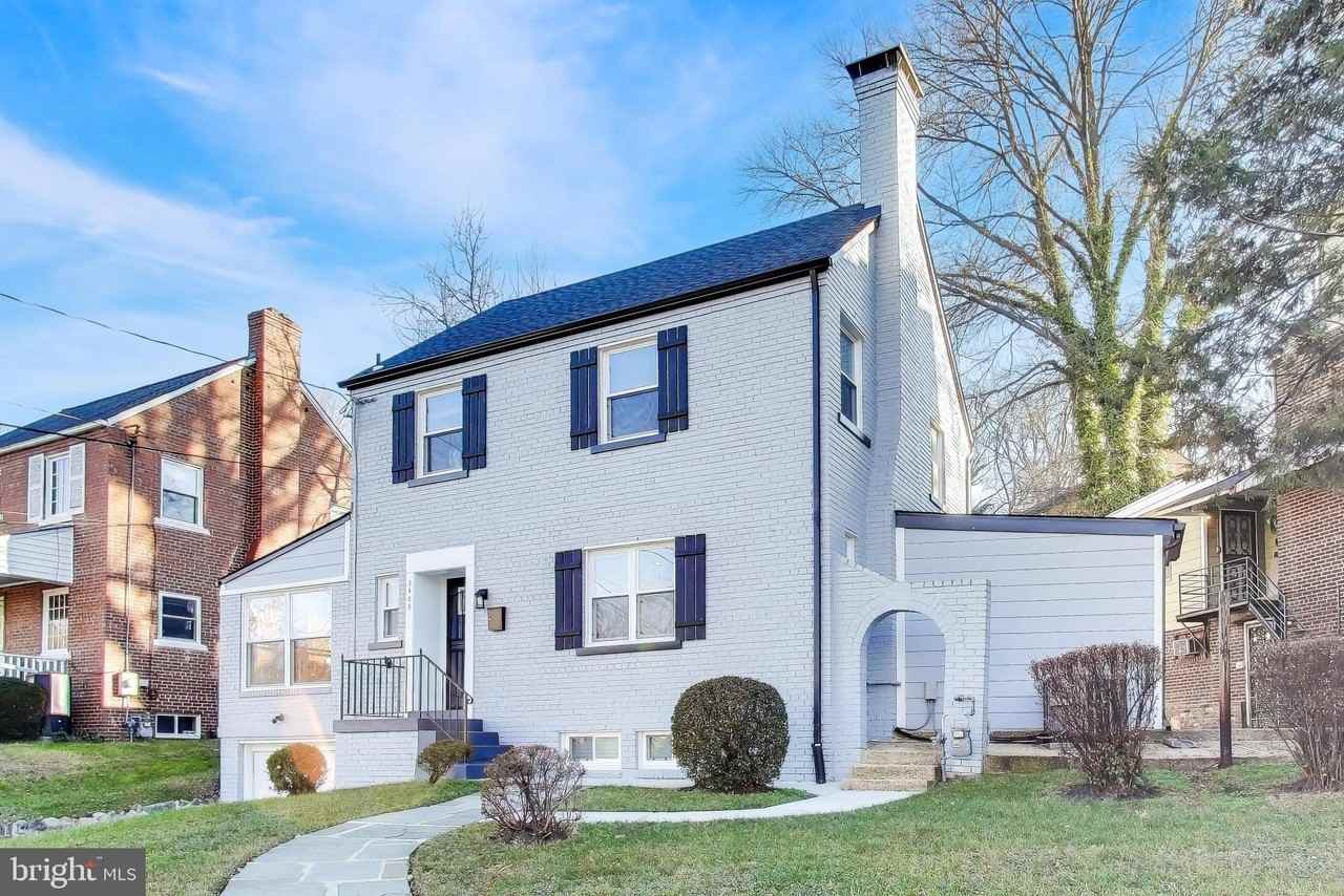 3405 Carpenter St Se - Photo 2 of 38