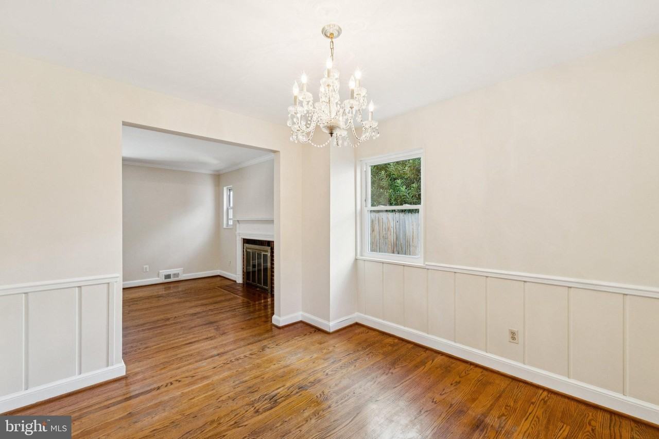 5203 Nahant St - Photo 7 of 32