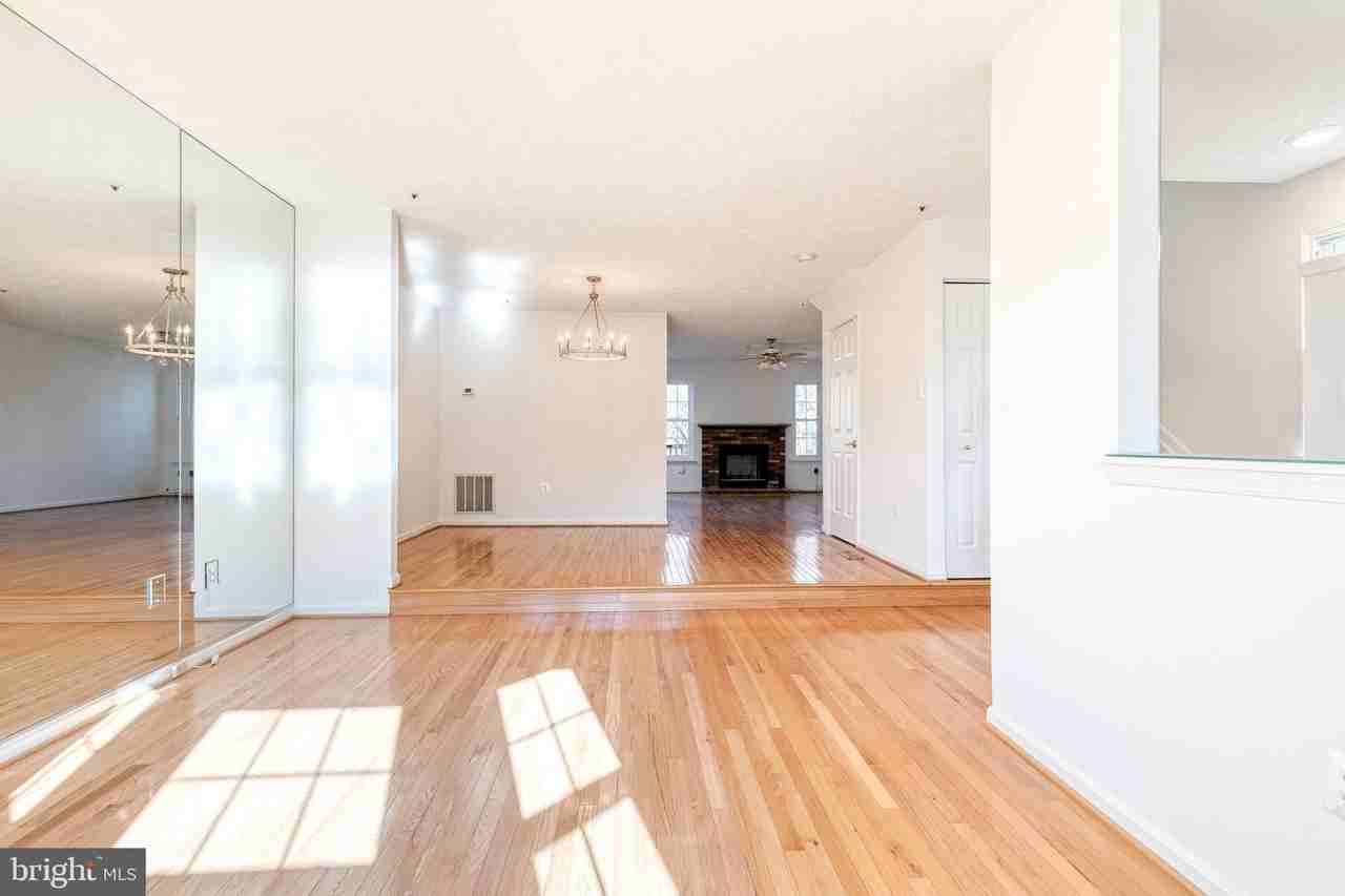 7261 S Ora Ct - Photo 3 of 29