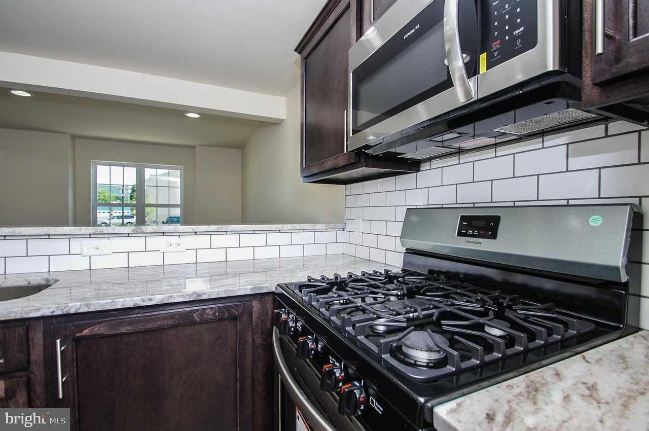 520 Arietta Ct - Photo 7 of 26