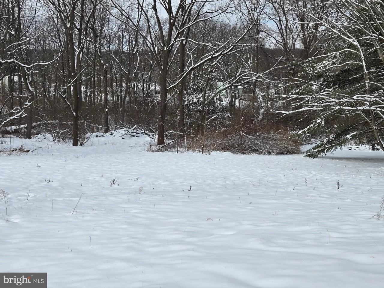 128 Valley Green Dr - Photo 2 of 3