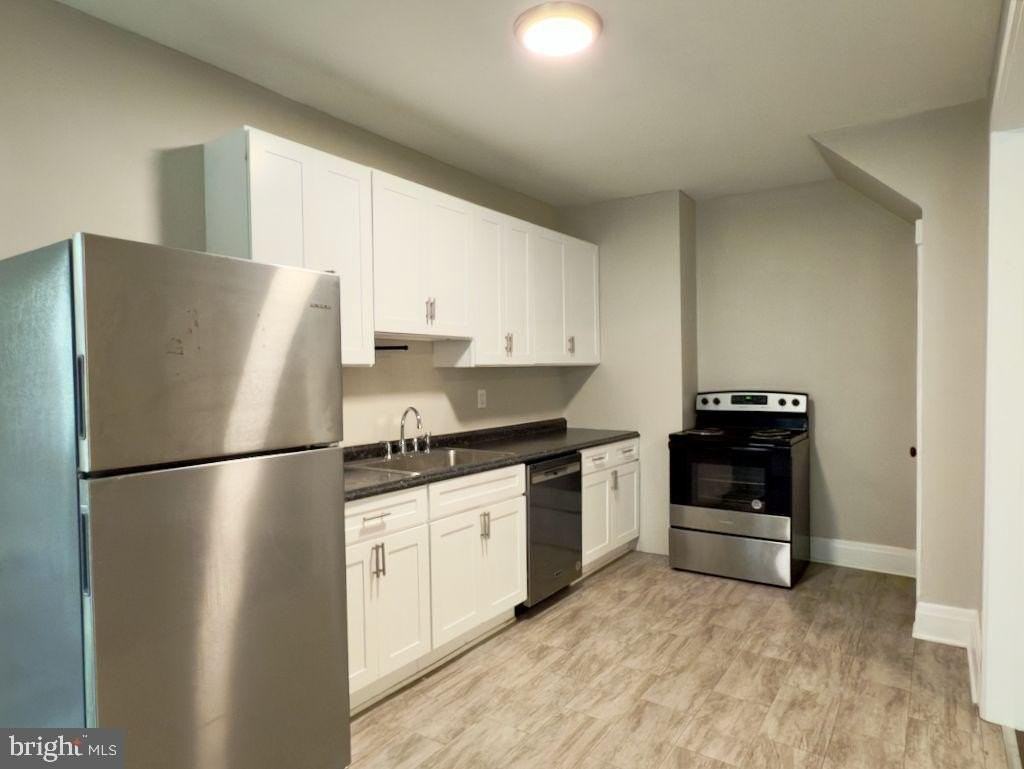 122 Houston Ave Unit 1 #1 - Photo 4 of 35