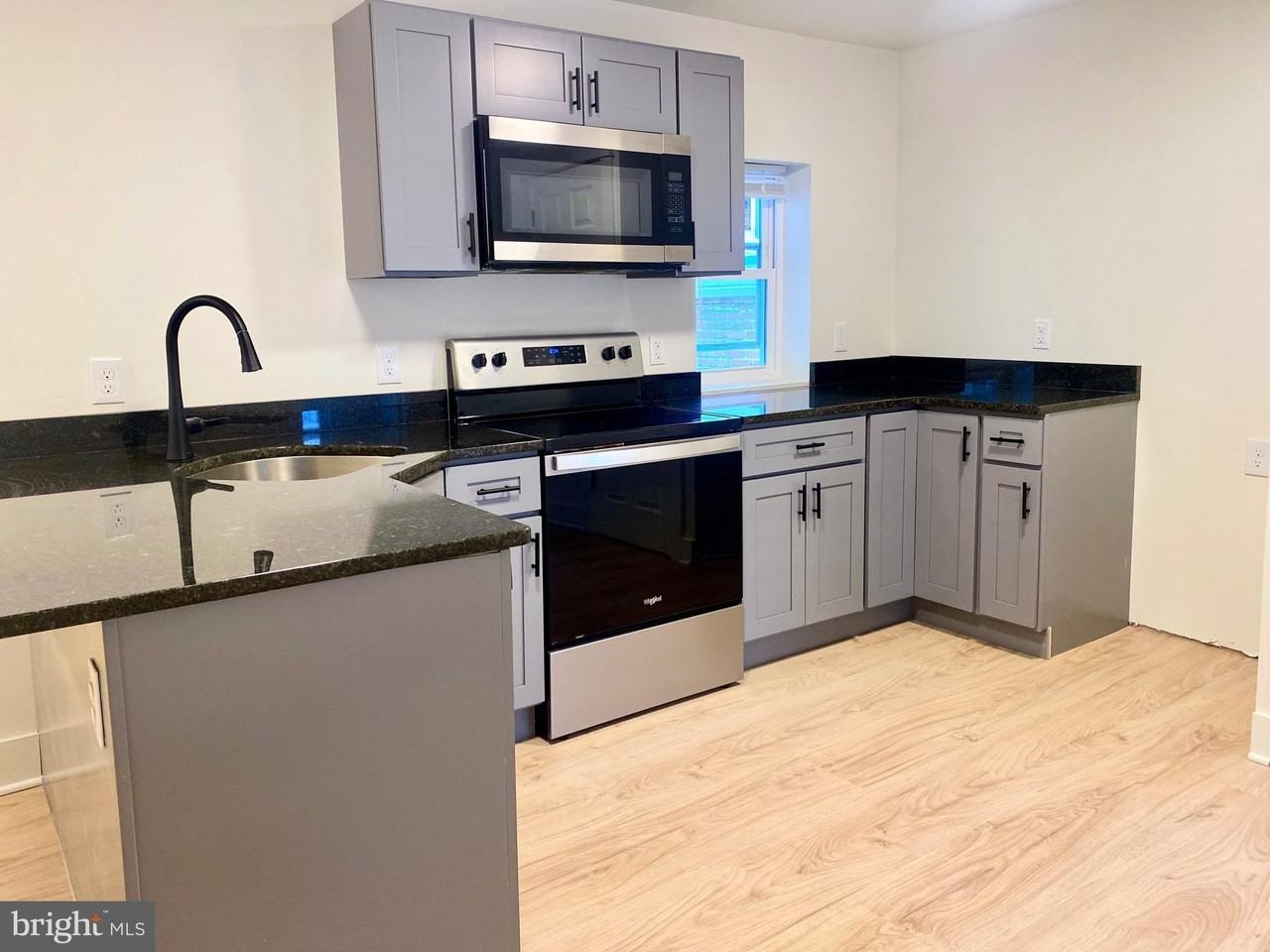 2 Manor Blvd #2 - Photo 4 of 10