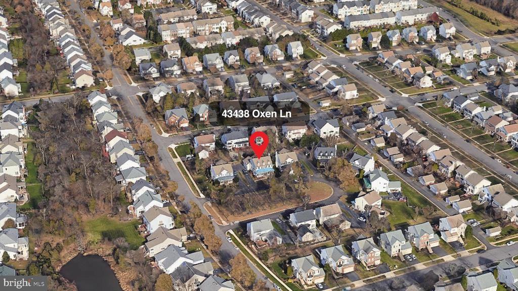 43438 Oxen Ln - Photo 2 of 41