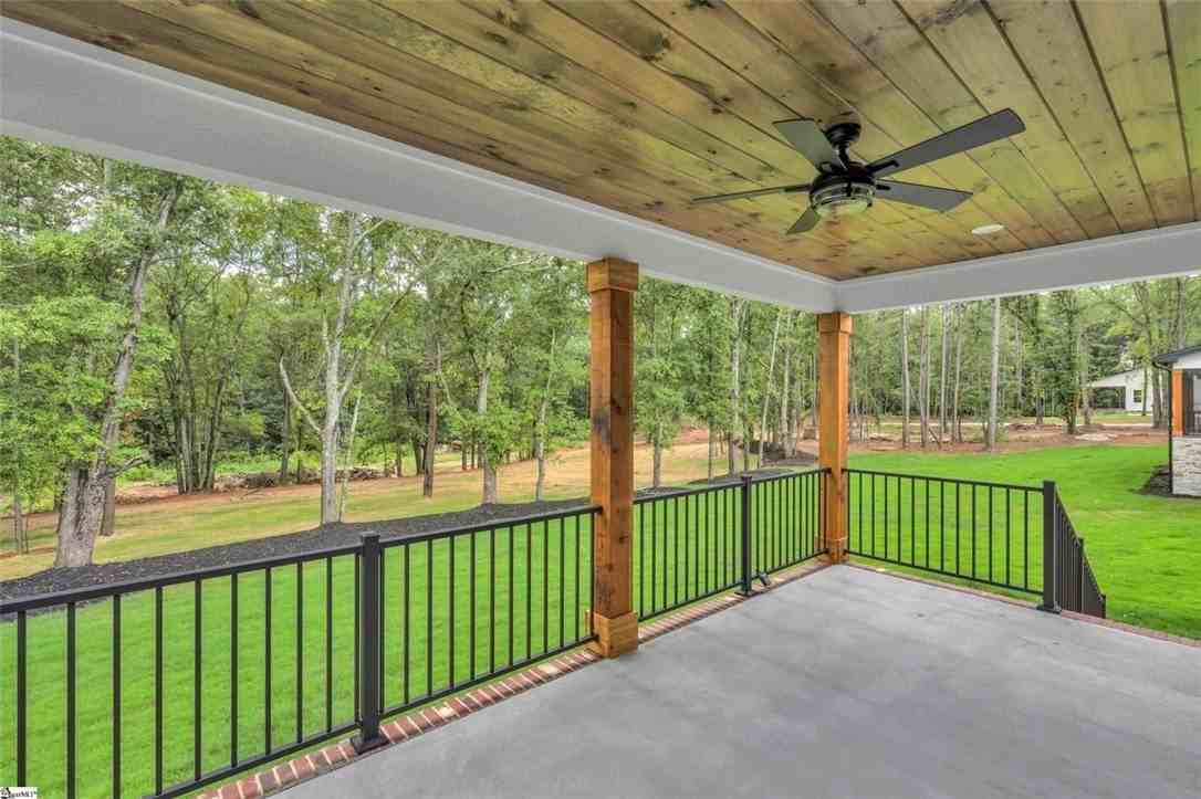 4018 Old Williamston Rd - Photo 2 of 16