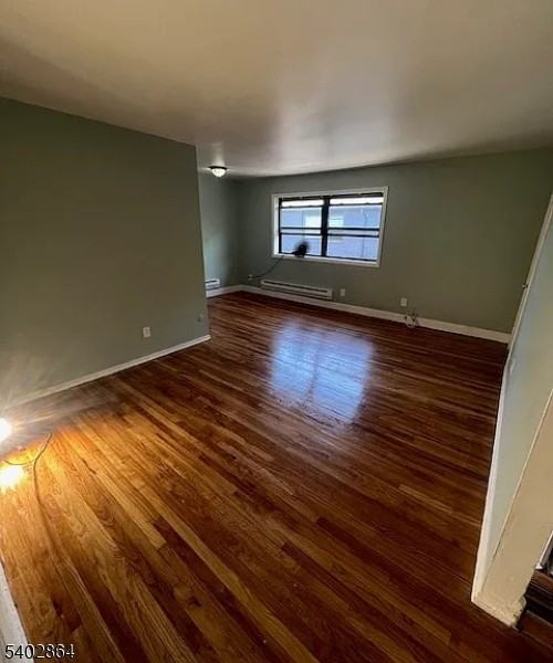 1266 Washington Ave Apt 9 - Photo 2 of 4