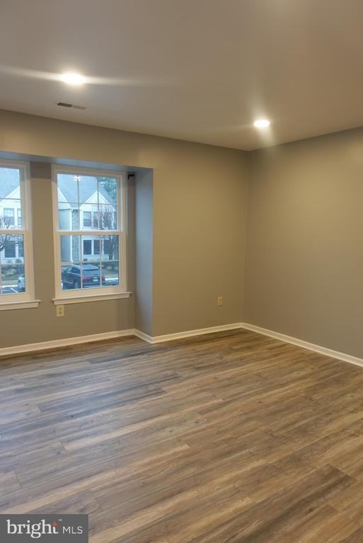 4 Provincetown Dr - Photo 3 of 20