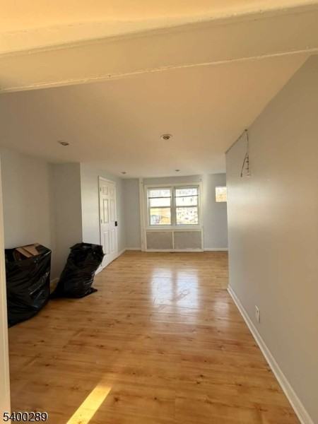 632 Cora Pl 2nd Fl - Photo 3 of 9
