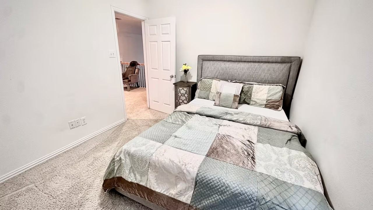 1237 Tioga Dr #1 - Photo 6 of 16