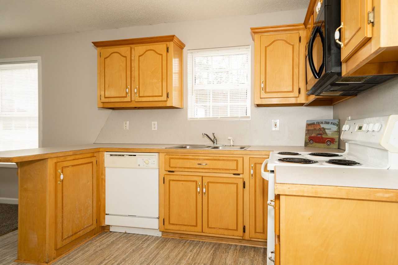 100 Hanna DriveUnit C #C - Photo 6 of 25