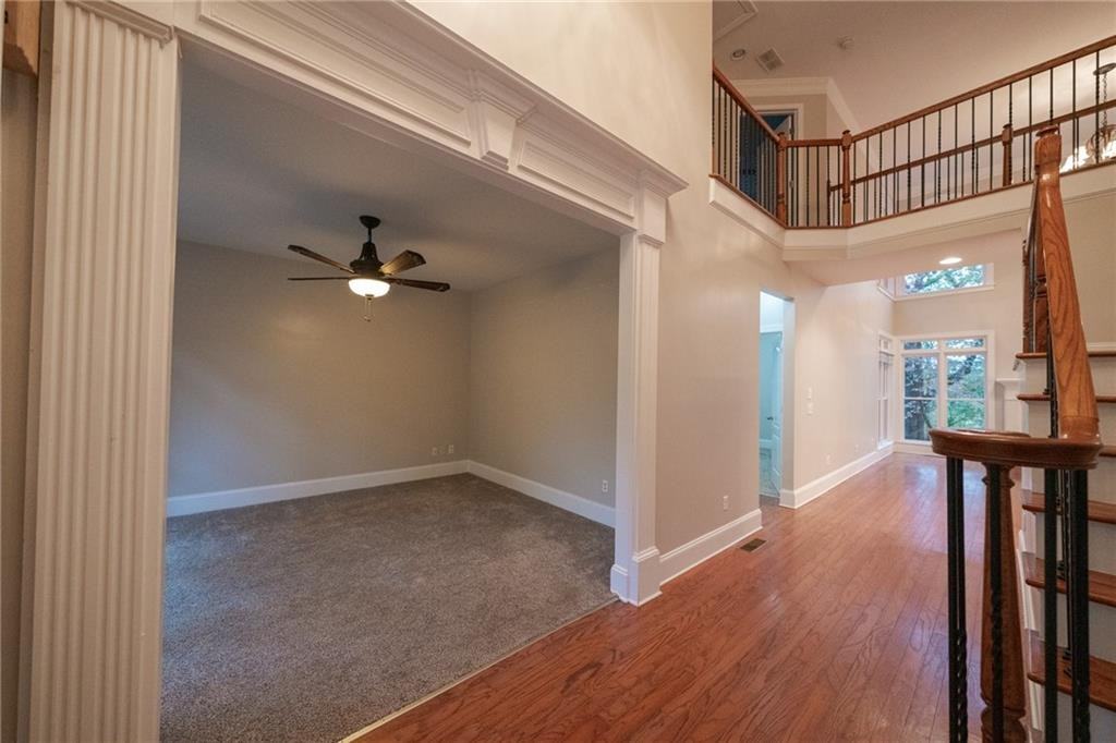 1949 Point River Dr - Photo 6 of 48