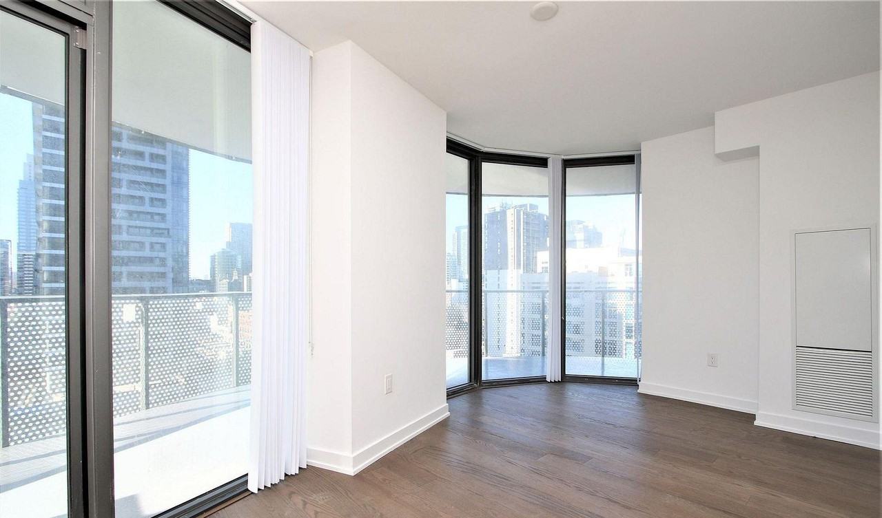 11 Wellesley Street West - Photo 4 of 19