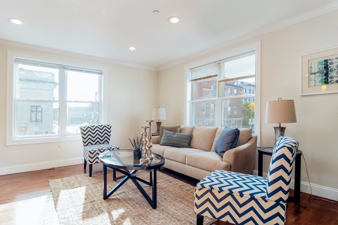 111 Maverick St #1 - Photo 2 of 15