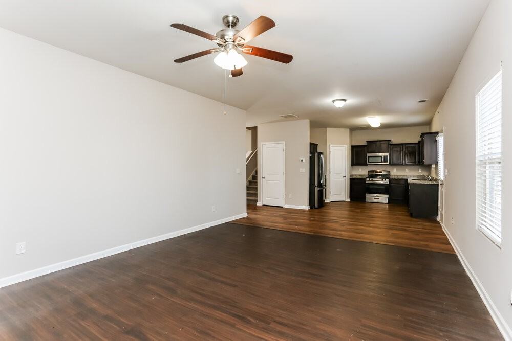 4059 Clay Ct Se - Photo 6 of 17