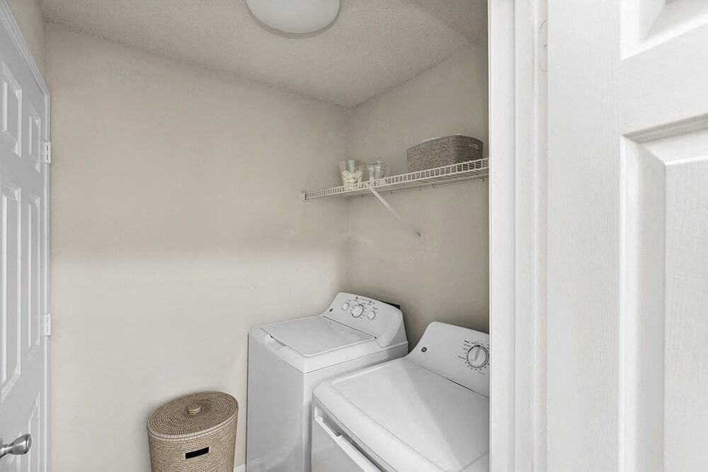 Shadow Ridge - Photo 7 of 35