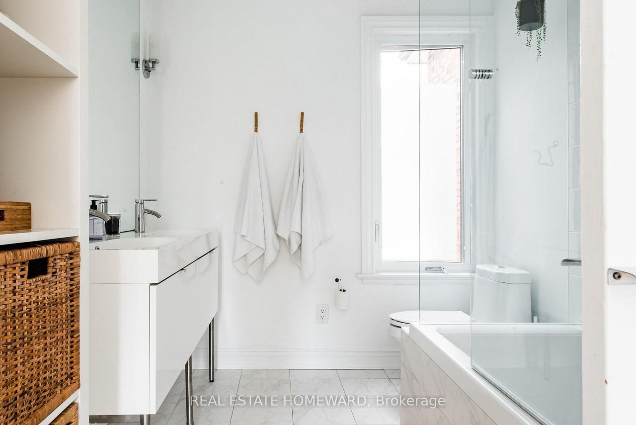 77 Claremont Street - Photo 6 of 23