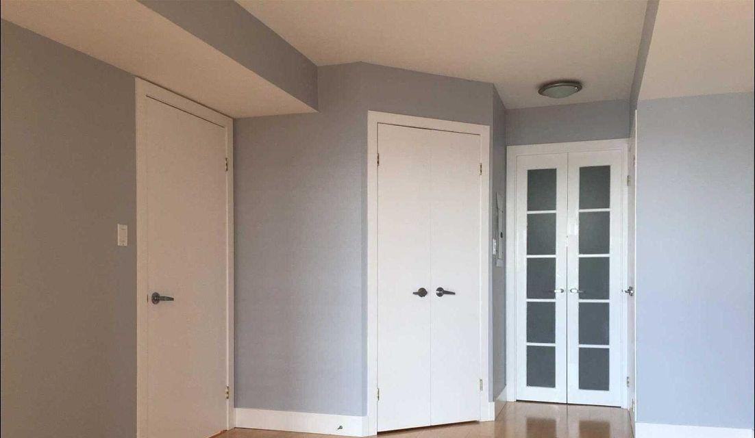 550 Queens Quay West - Photo 7 of 11