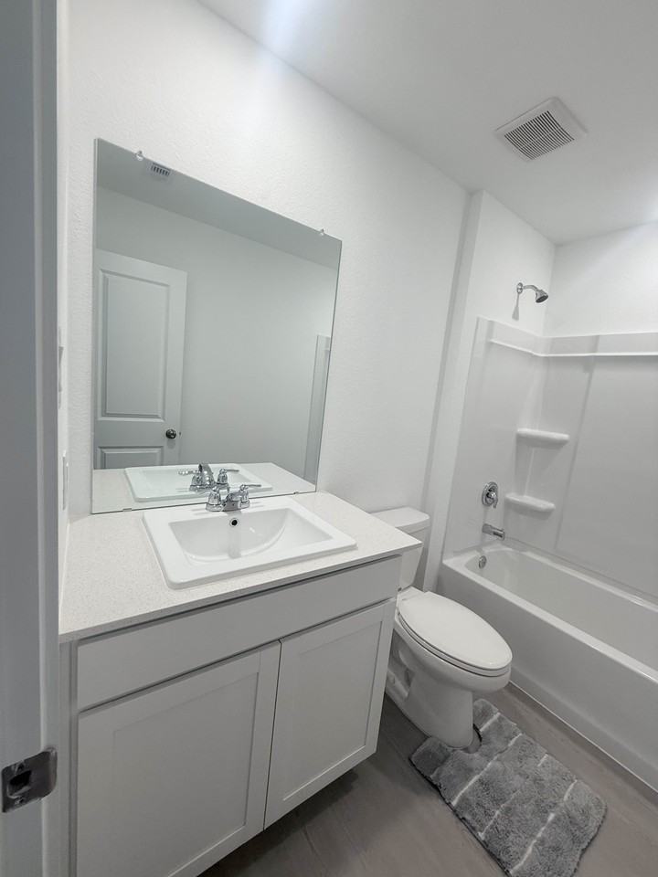 21602 Cottonwood Meadows Trail - Photo 4 of 11