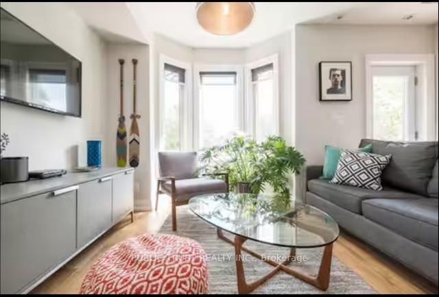 72 Grace Street #2nd&3rd FL - Photo 5 of 20