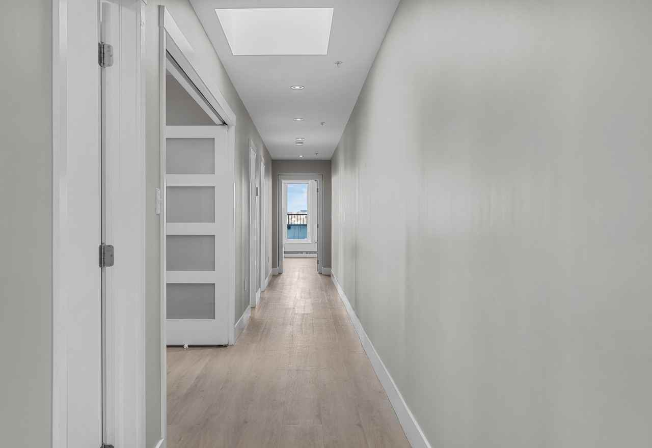 3569 Dutch Village Road - Photo 5 of 50