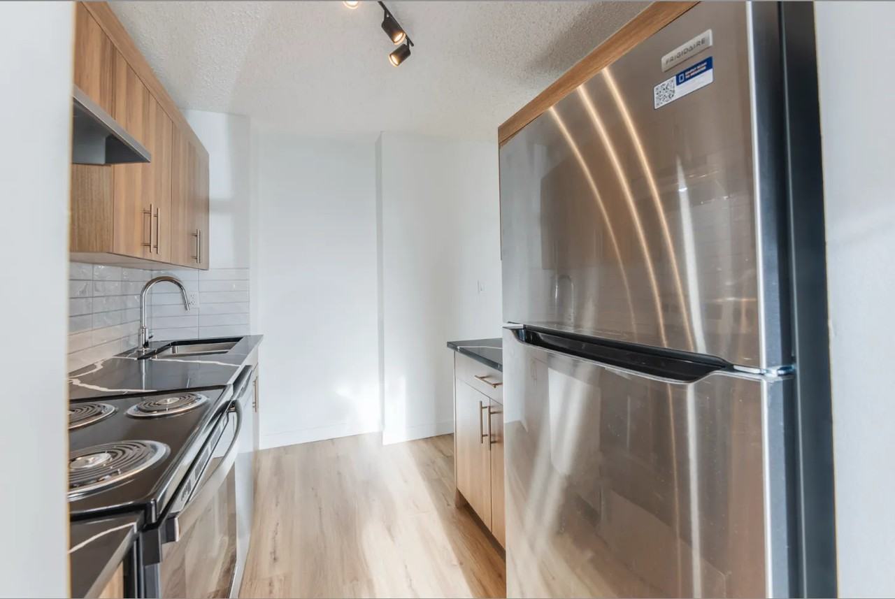 Belmont House - Photo 7 of 29