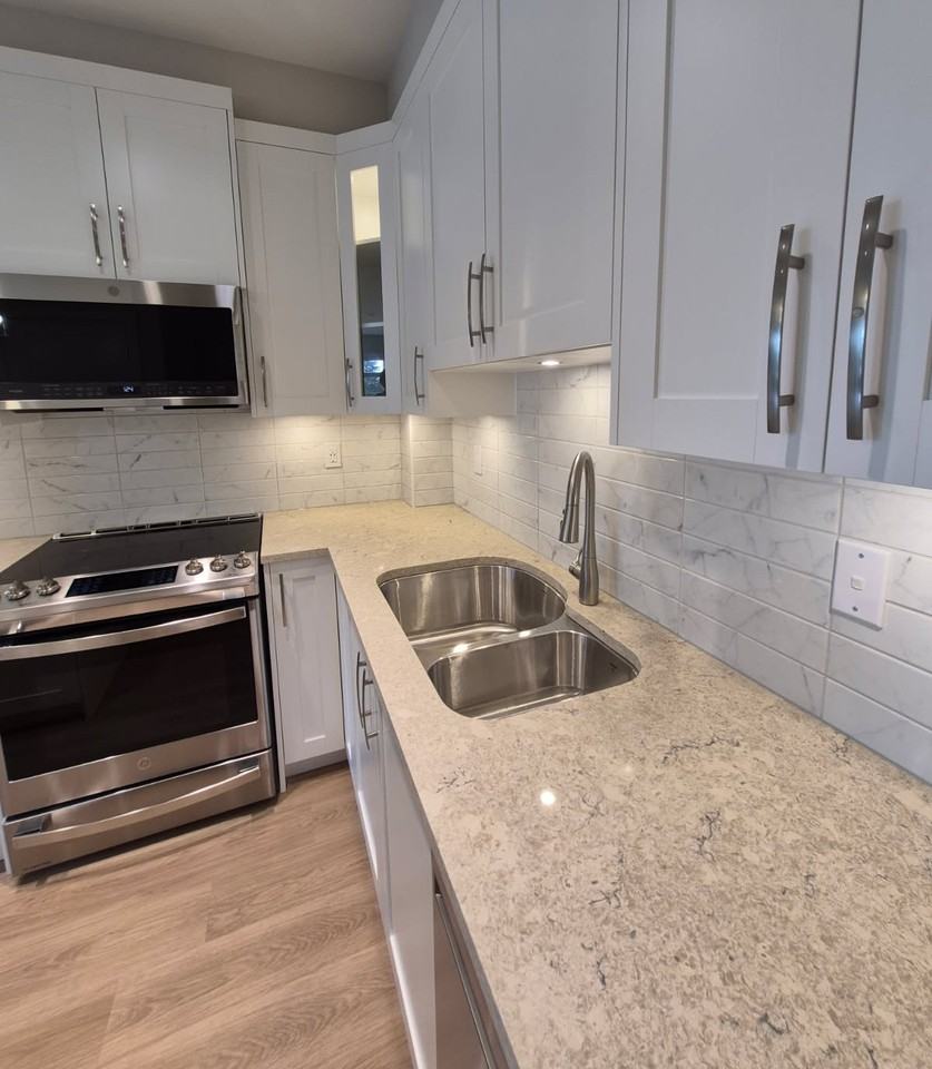 8233 208B Street #4th Floor - Photo 6 of 17