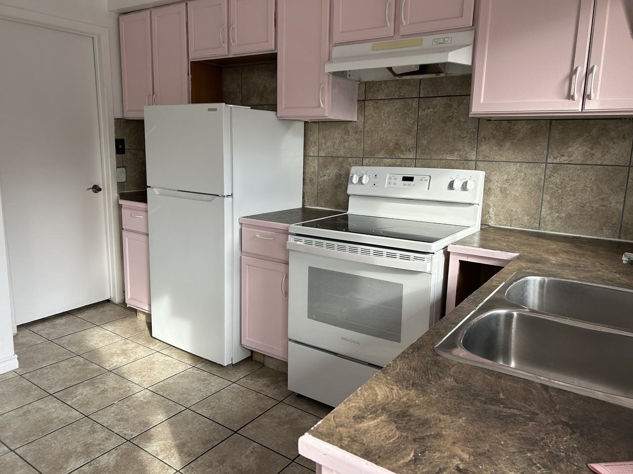 348 Guelph Line - Photo 4 of 10